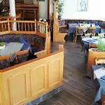 Hotel Thueringer Hof 3*