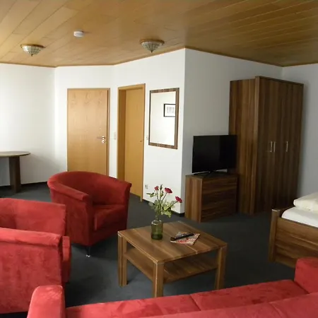 Thueringer Hof Hotel 3*